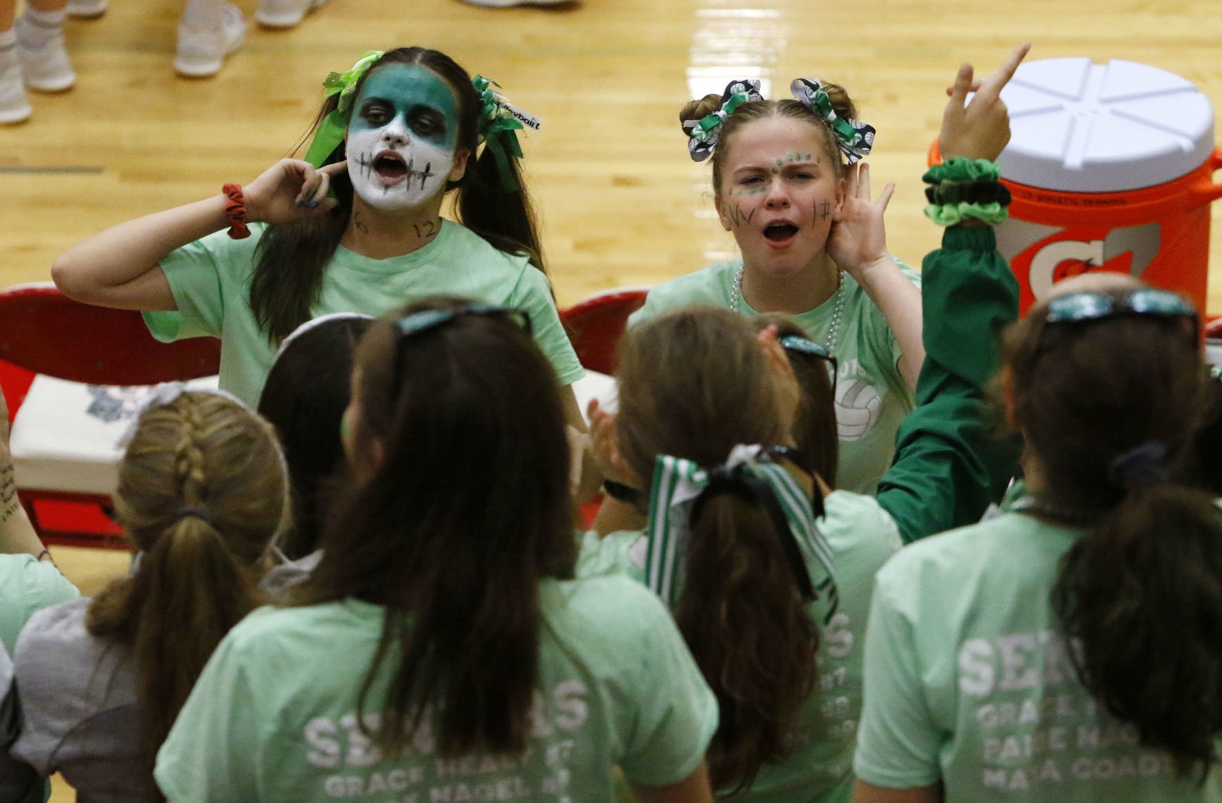 4A volleyball sectional final: Crown Point vs. Valparaiso